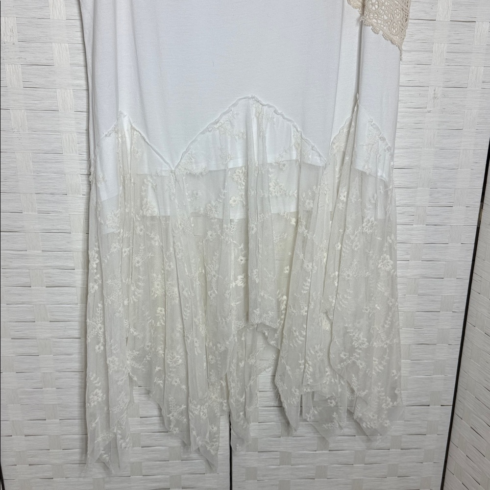 Free People x Tricia Fix White Heart Maxi Tee Size Large - Picture 9 of 15